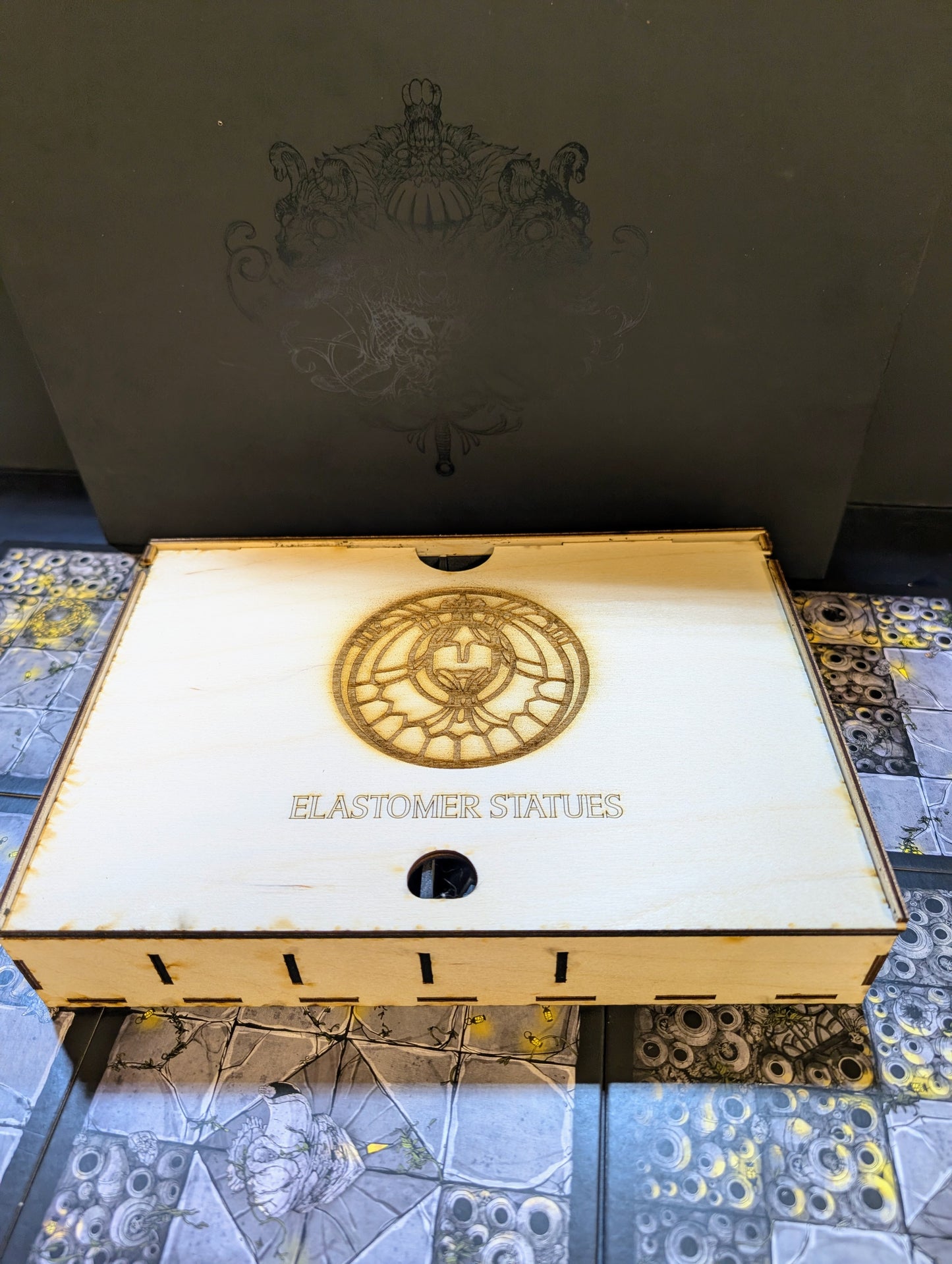 Black Knight (KDM) - Elastomer Statues Storage
